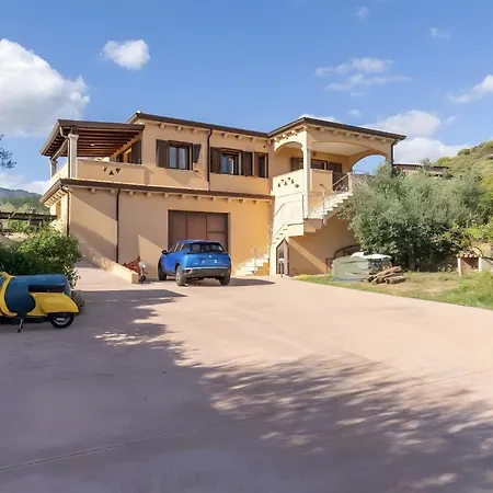 Διαμέρισμα Casa Lucia San Teodoro 2 *