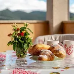 Casa Lucia San Teodoro 2 *
