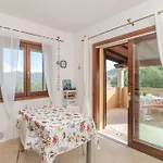 Casa Lucia San Teodoro 2 *