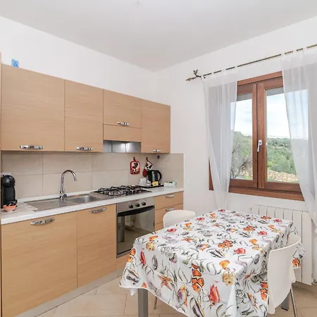 Casa Lucia San Teodoro 2 Apartamento