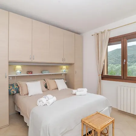 Apartamento Casa Lucia San Teodoro 2